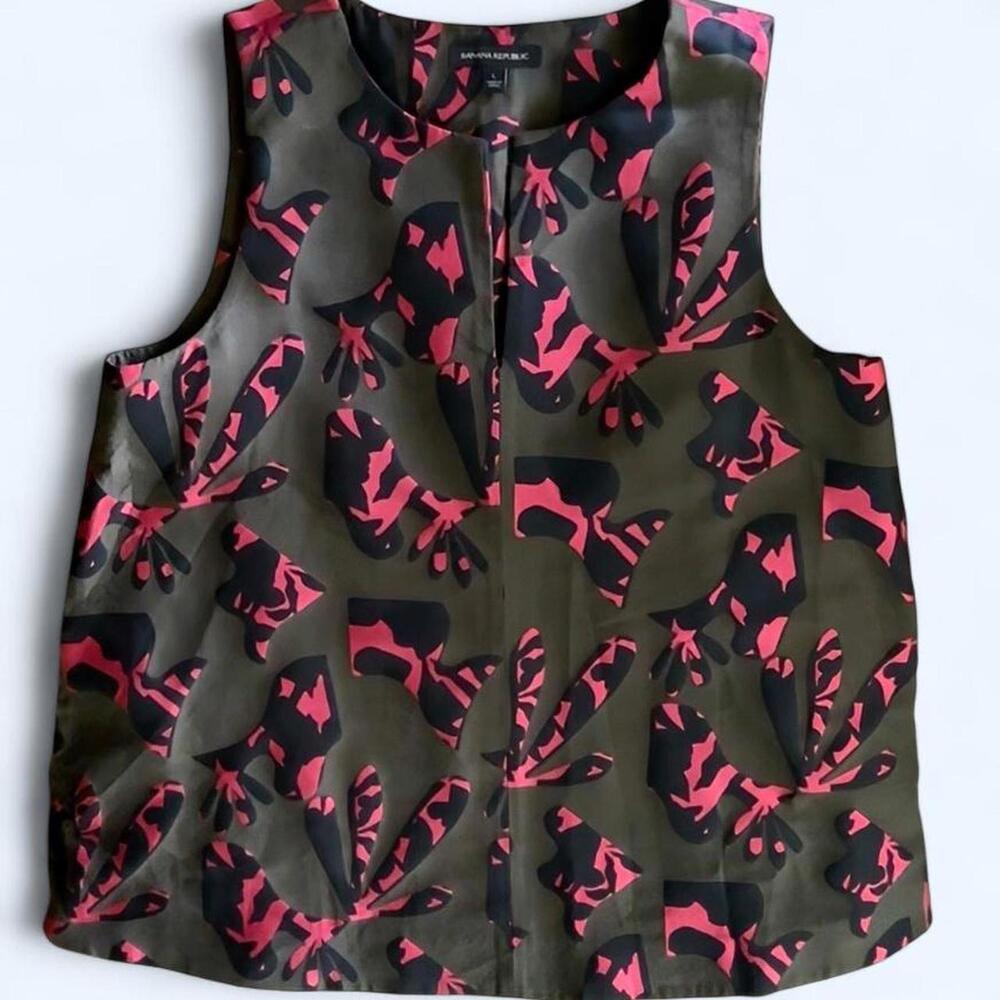Structured Banana Republic Pieced Jacquard  Sleeveless Top Size L
